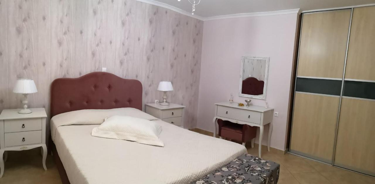 Pirofani Villa Apartments Απόλπαινα Εξωτερικό φωτογραφία