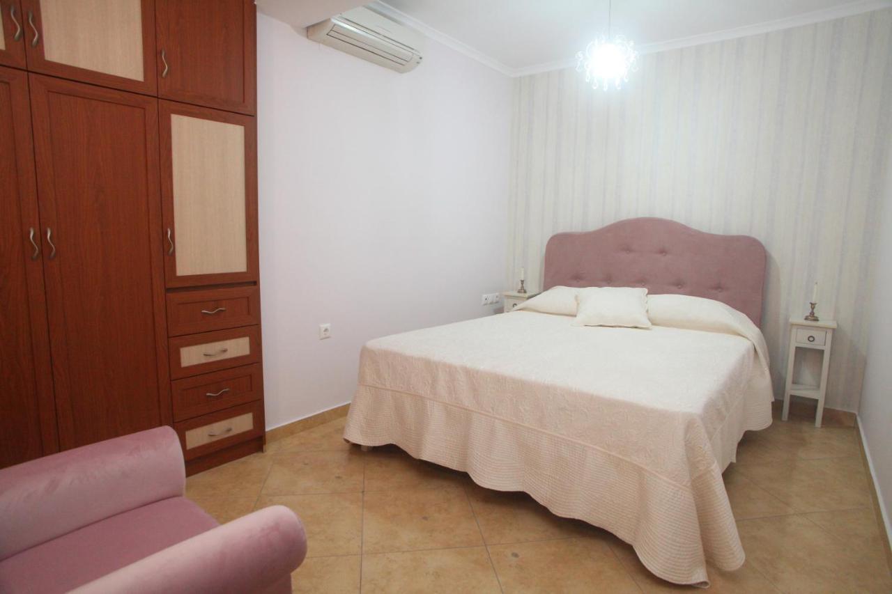 Pirofani Villa Apartments Απόλπαινα Εξωτερικό φωτογραφία